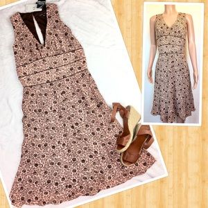 🔴2/$25 NWT Sandra Darren Crepe Lined A-line Floral Dress